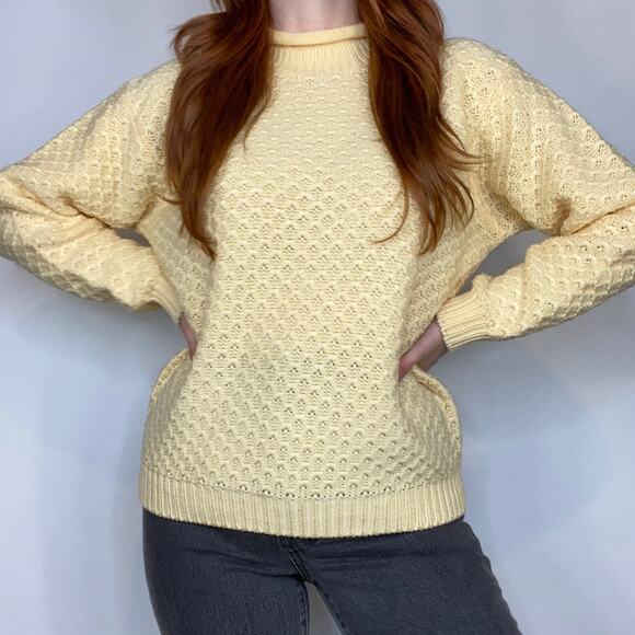 Vintage 90s Karen Scott Size Large Pastel Yellow Texturized Mockneck Sweater - Picture 7 of 11